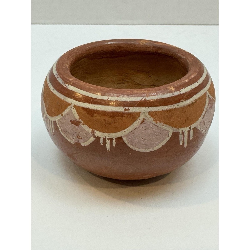 VTG Santa Clara Pueblo Pottery Native American US Handmade Pottery Bowl  Small